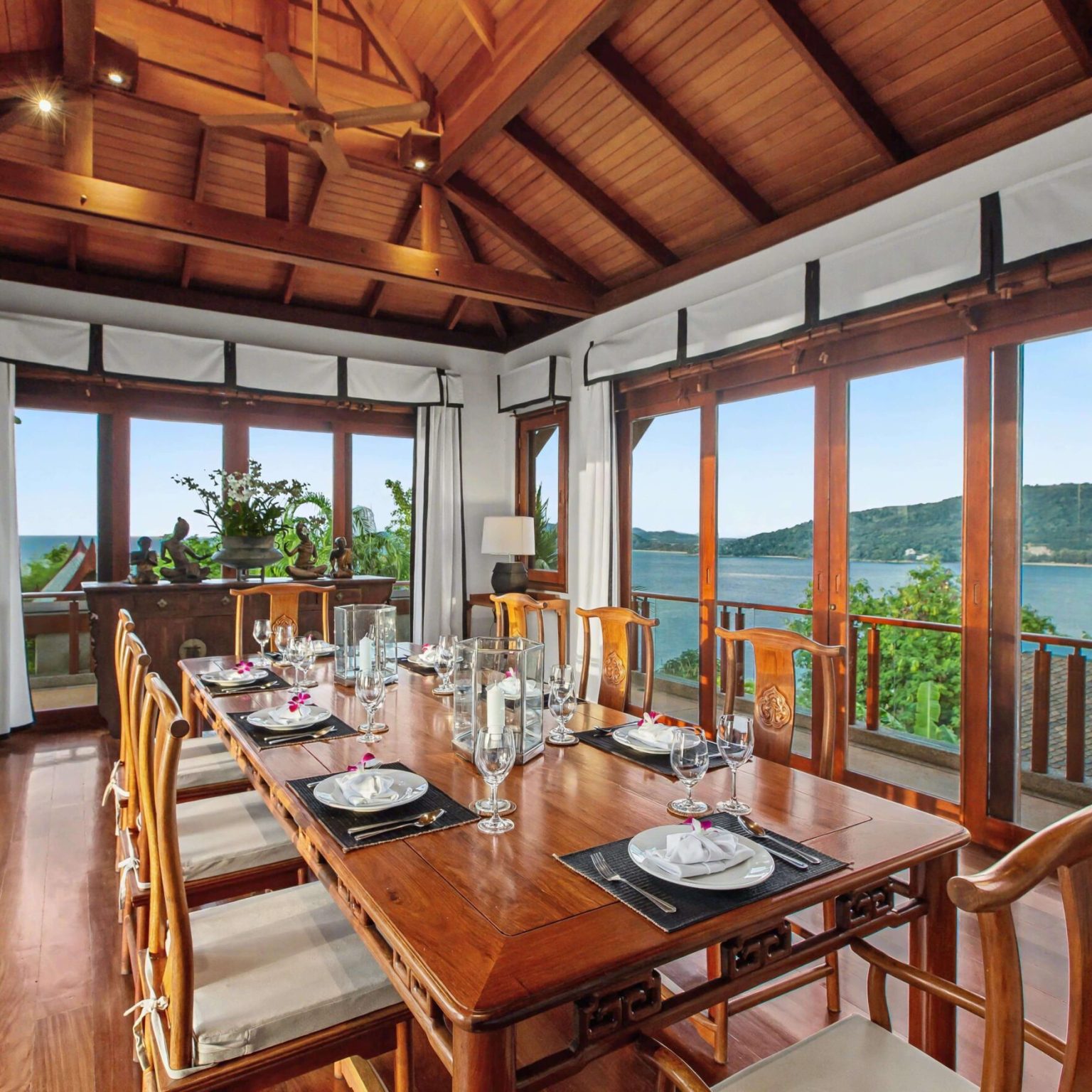 60-Villa-Talaefun-DINING-107-scaled