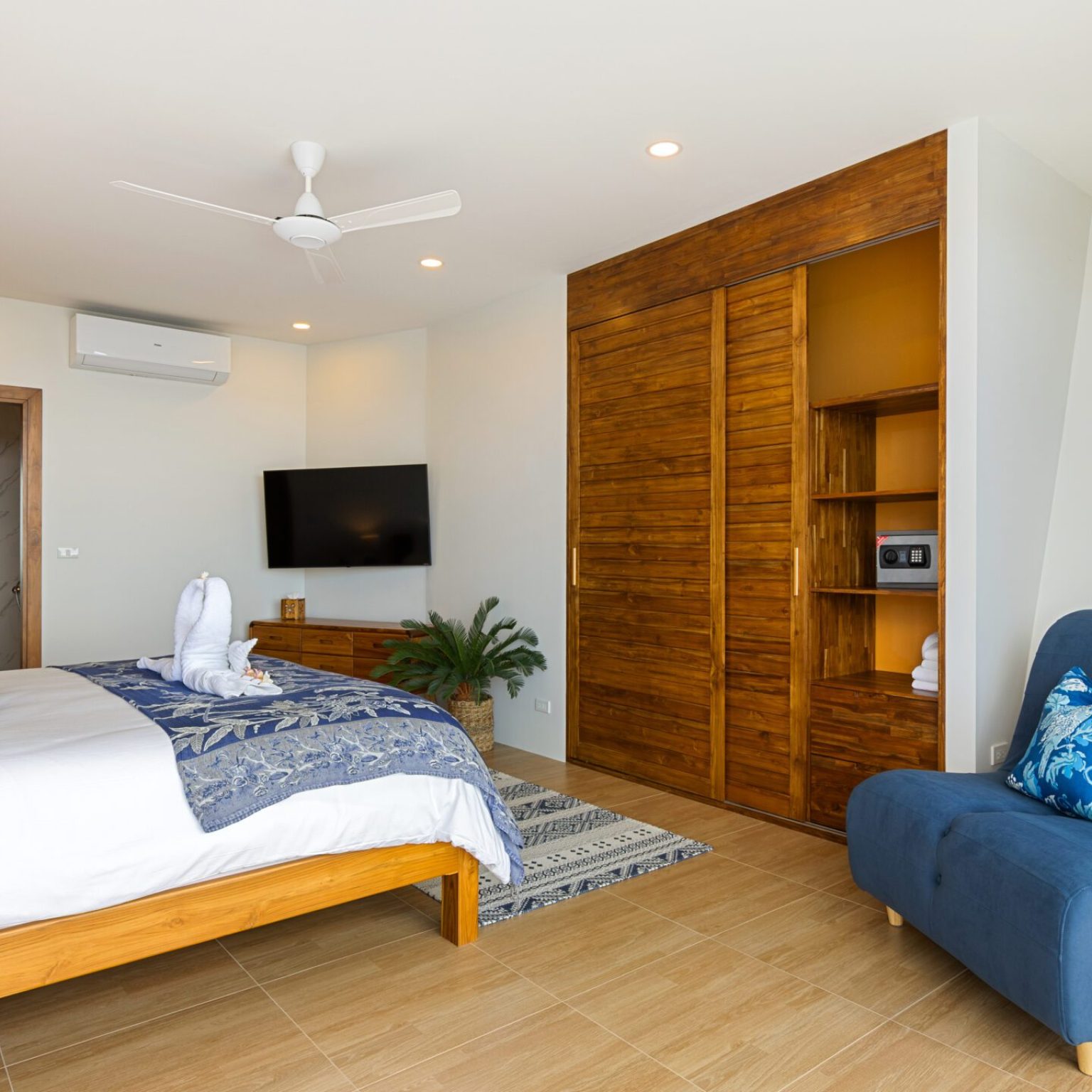Bedroom-1-1-scaled