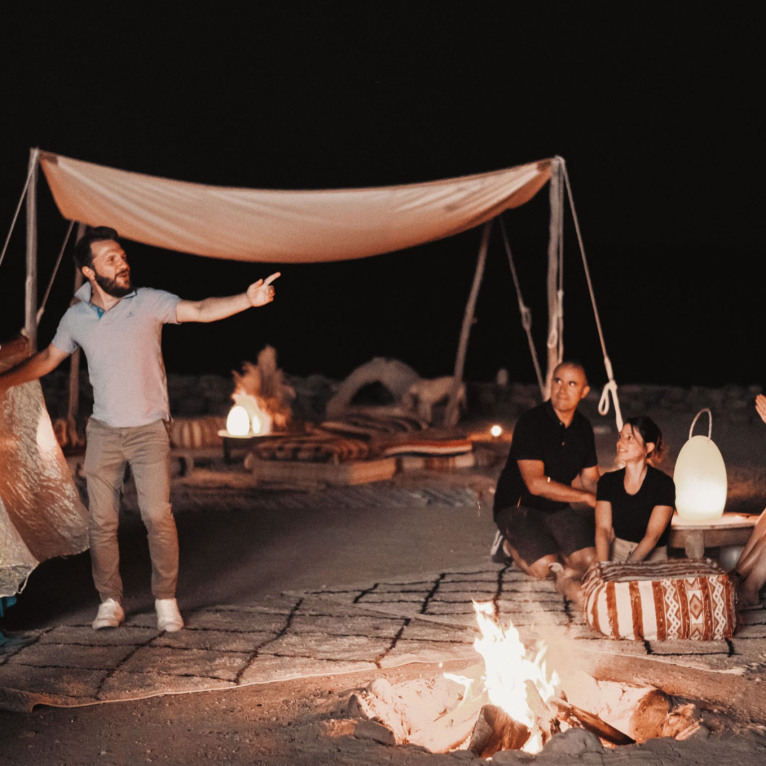GROUPINARACAMP-116