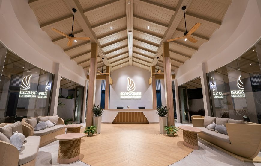 Panwaburi Beachfront Resort