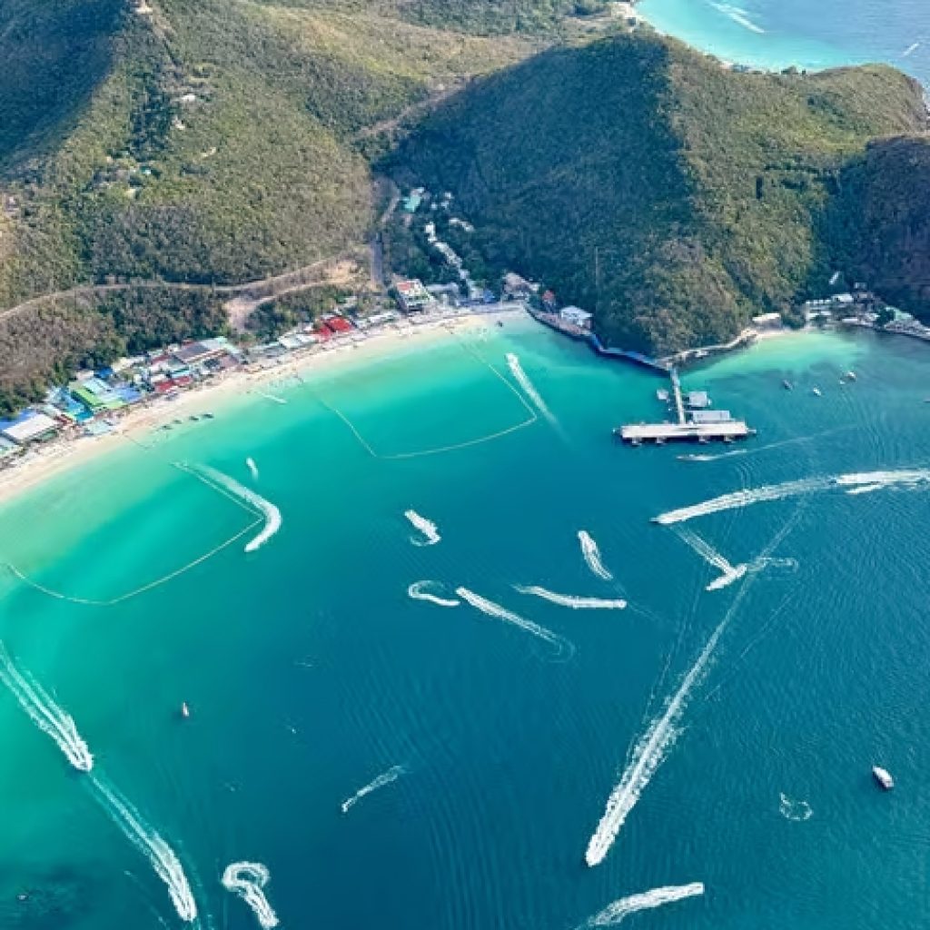 Discovery Flight Over Pattaya Islands & Beaches