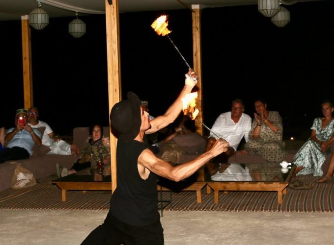 Dinner show in the Agafay Desert