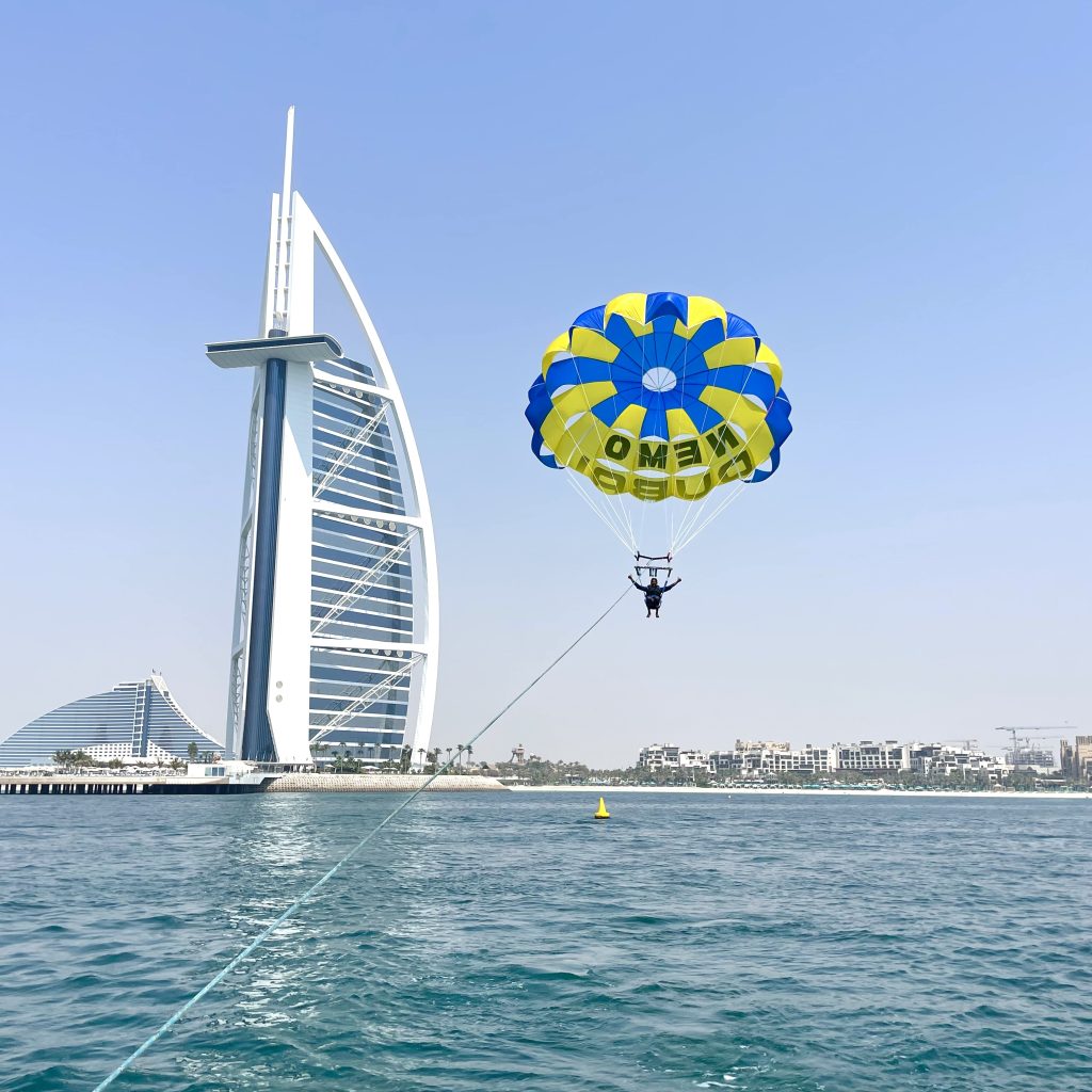 Parasailing Adventure – Jumeirah Beach