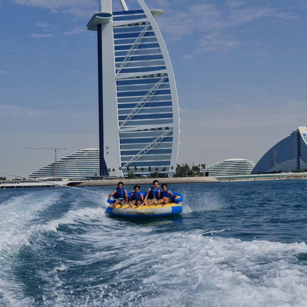 Tubing Tour and Go Fast Boat – Jumeirah Beach