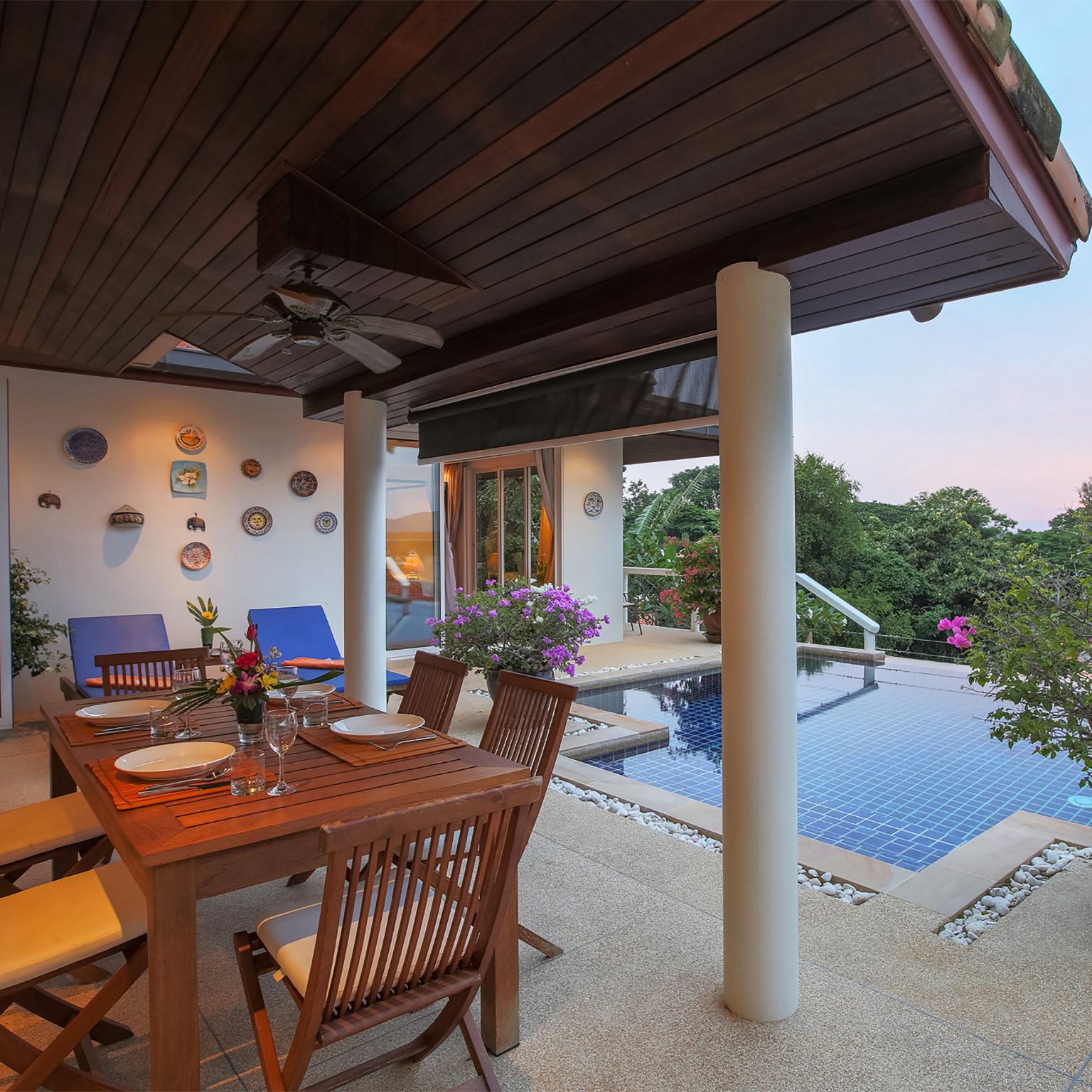 13. Villa Kata Moon – Sunset dining (1)