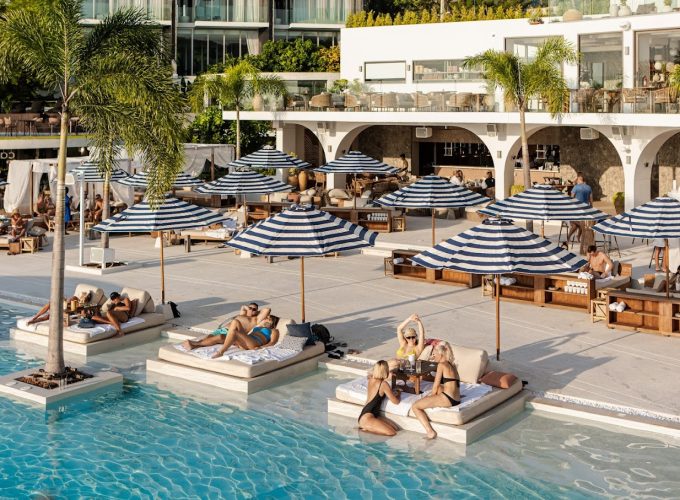 Fira Beach Club – Day Pass at Phuket