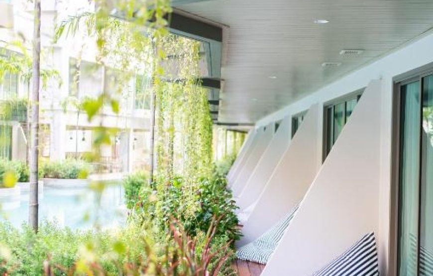 Panwaburi Pool Access Twin Room