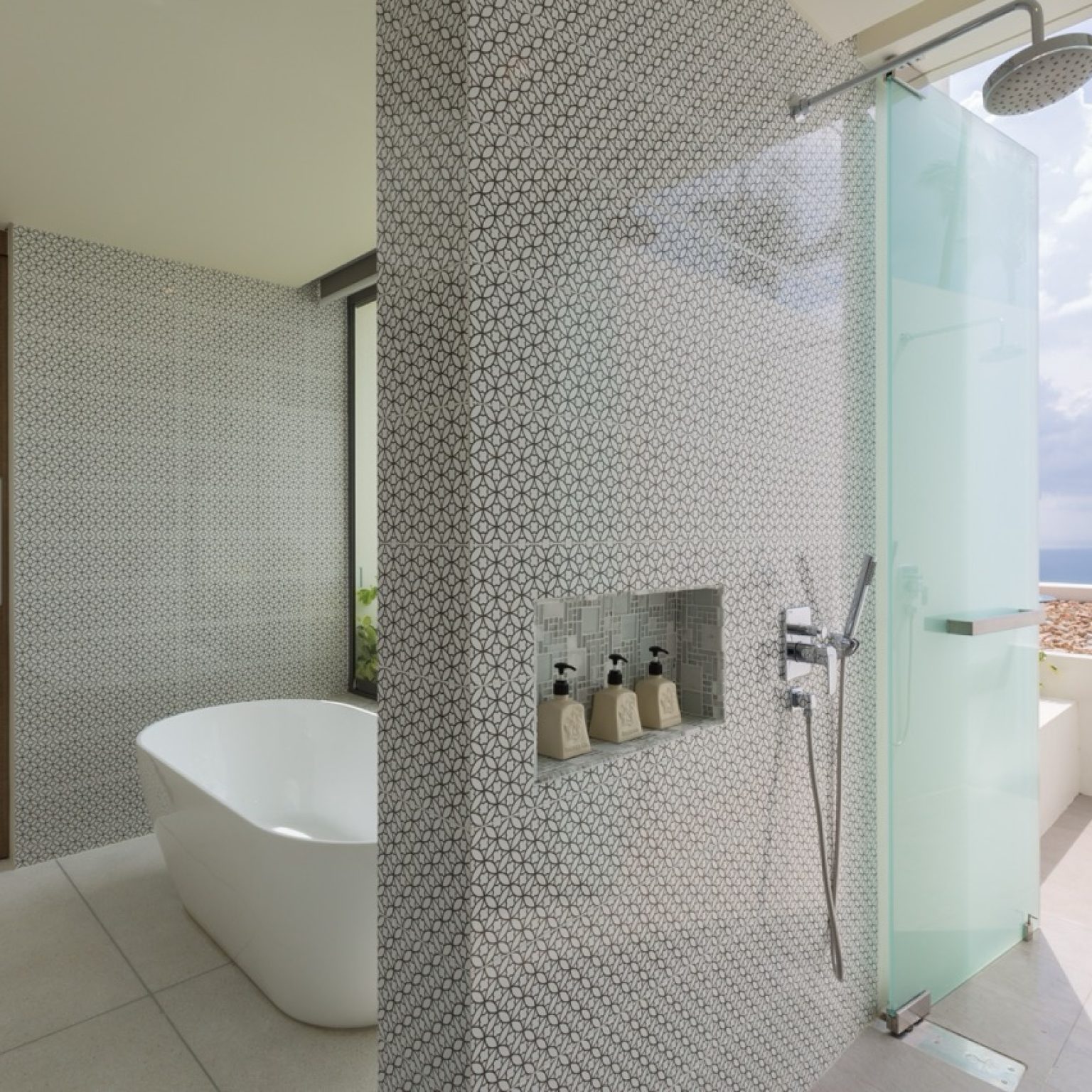 Bathroom_1-003 – Grande