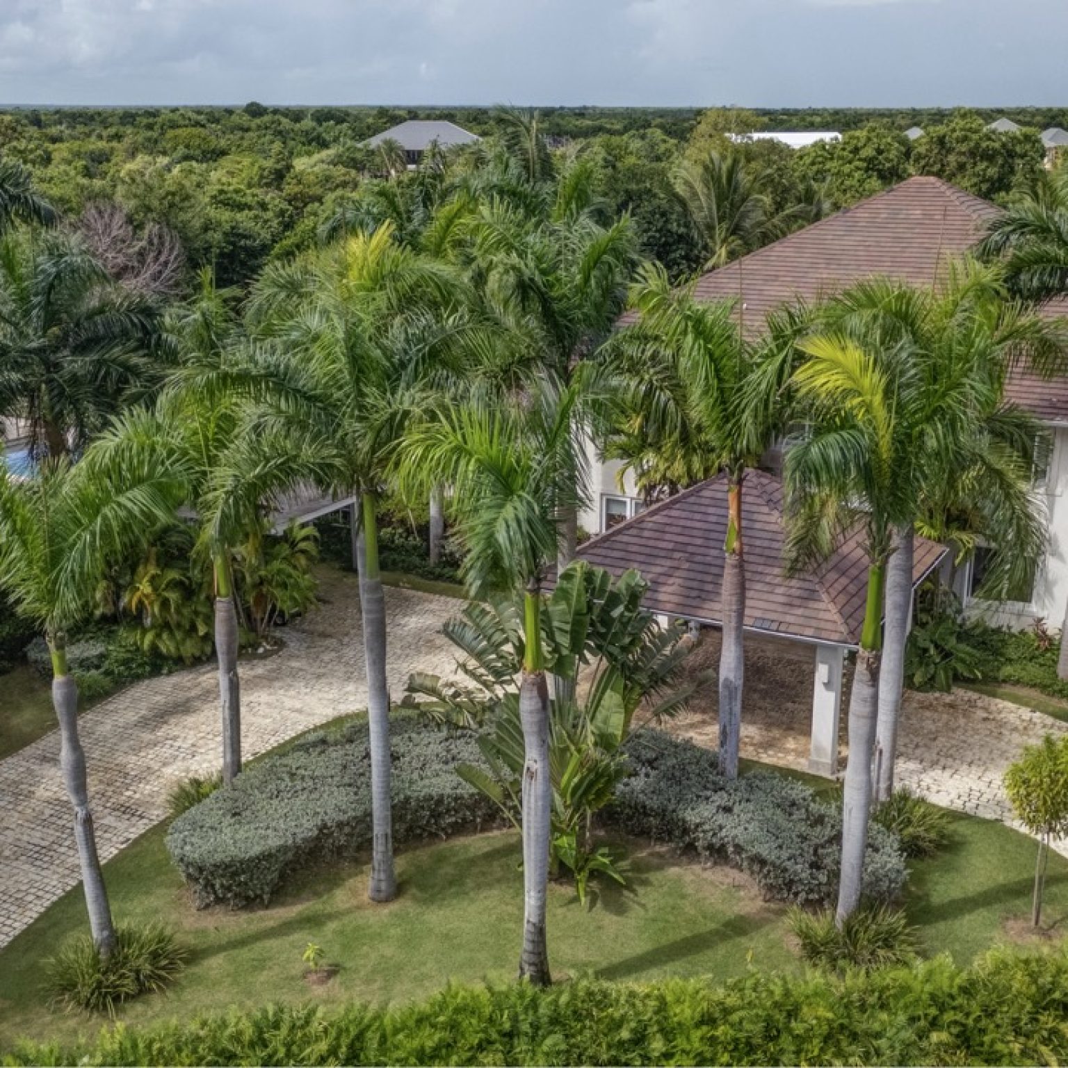DJI_20241029223941_0415_D_6_D_7_D – Grande