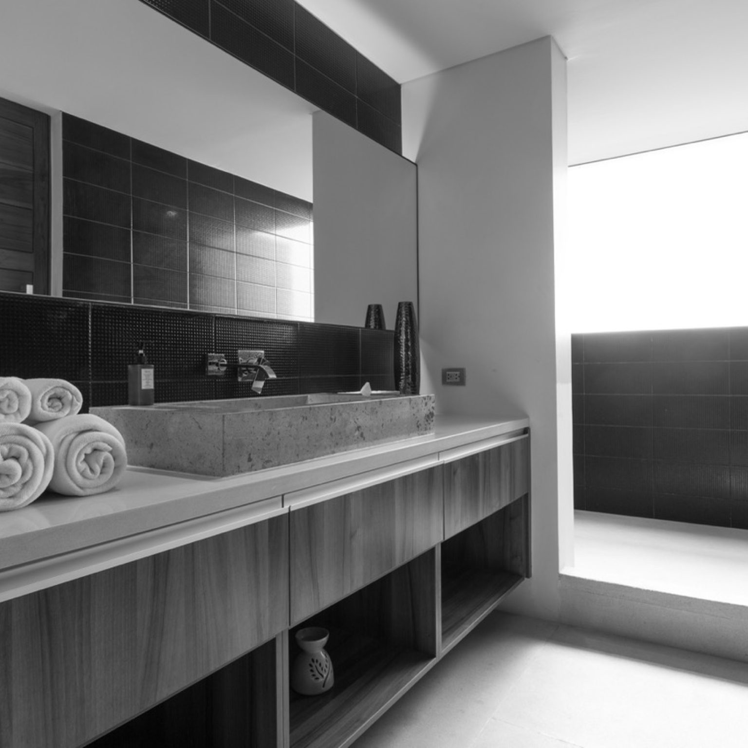 Lime V4-Bathroom-5-1 – Grande