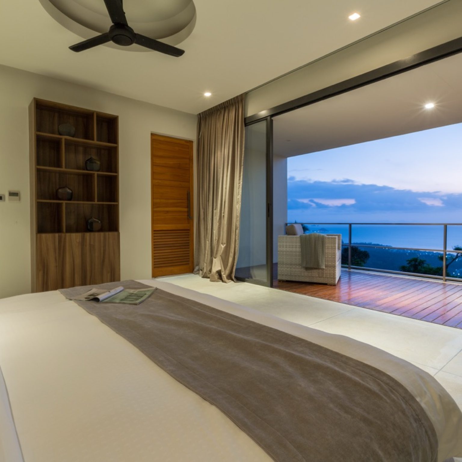 Lime V4-Bedroom-5-9 – Grande
