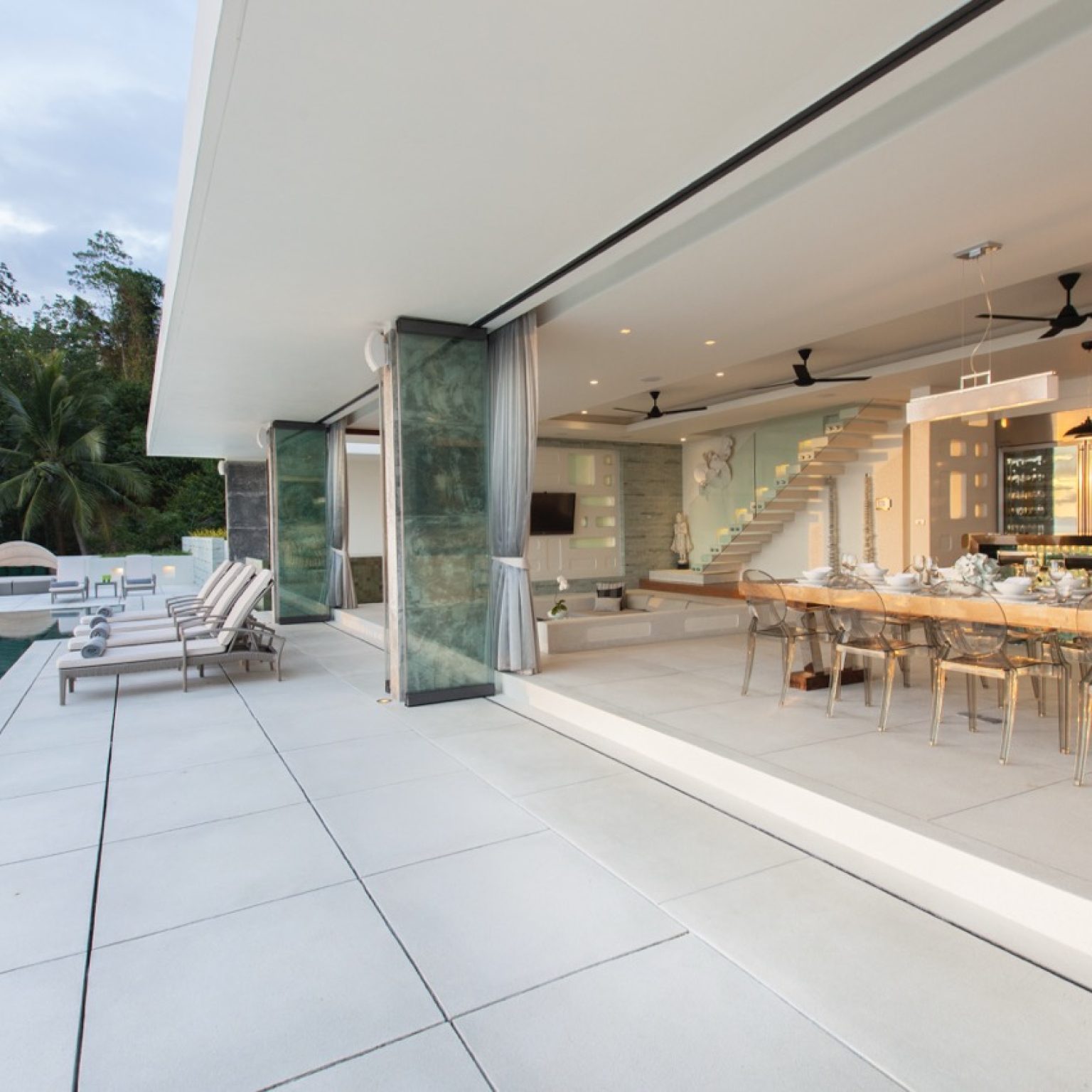 Lime V4_dining-2 – Grande