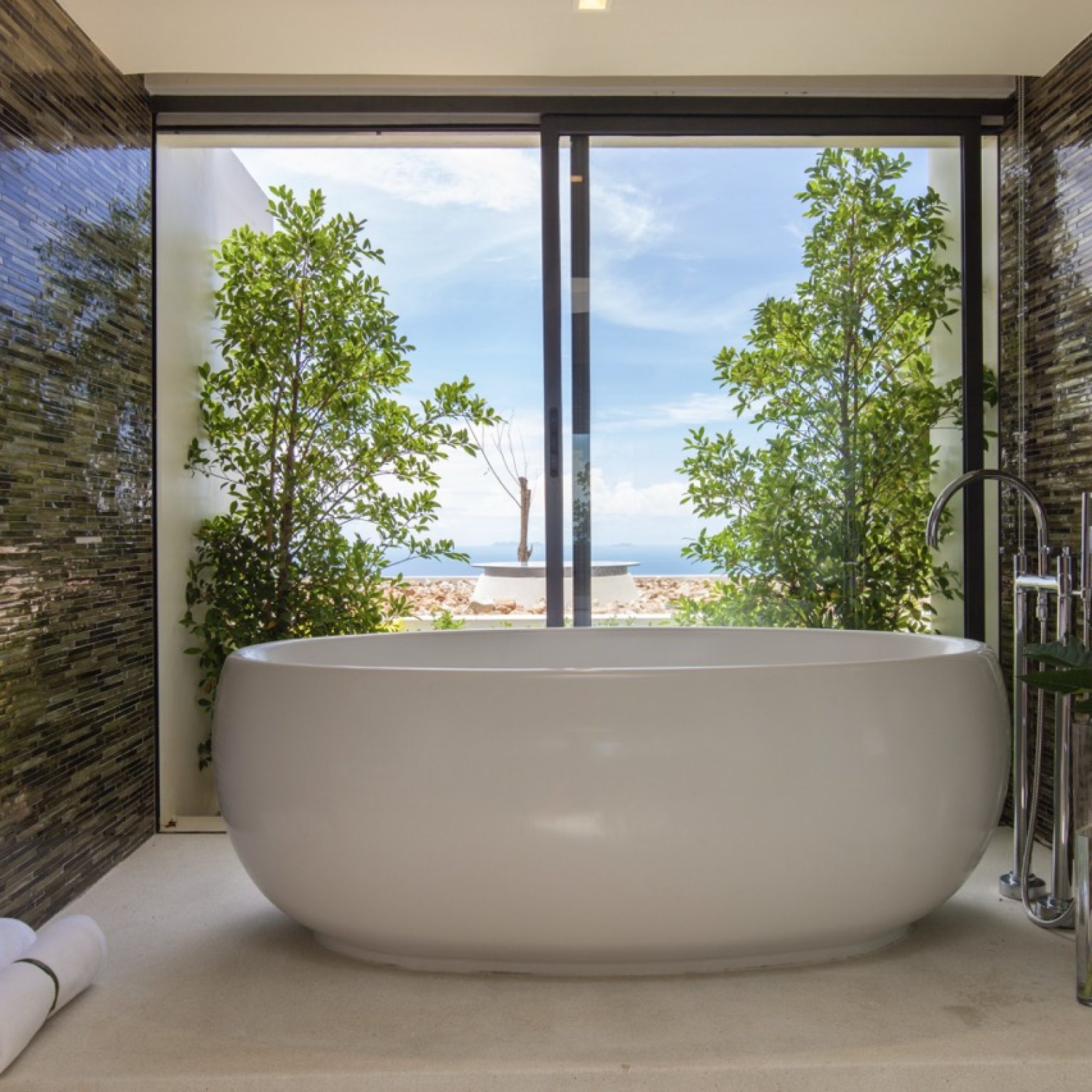 Lime V4_master_bathroom-4 – Grande