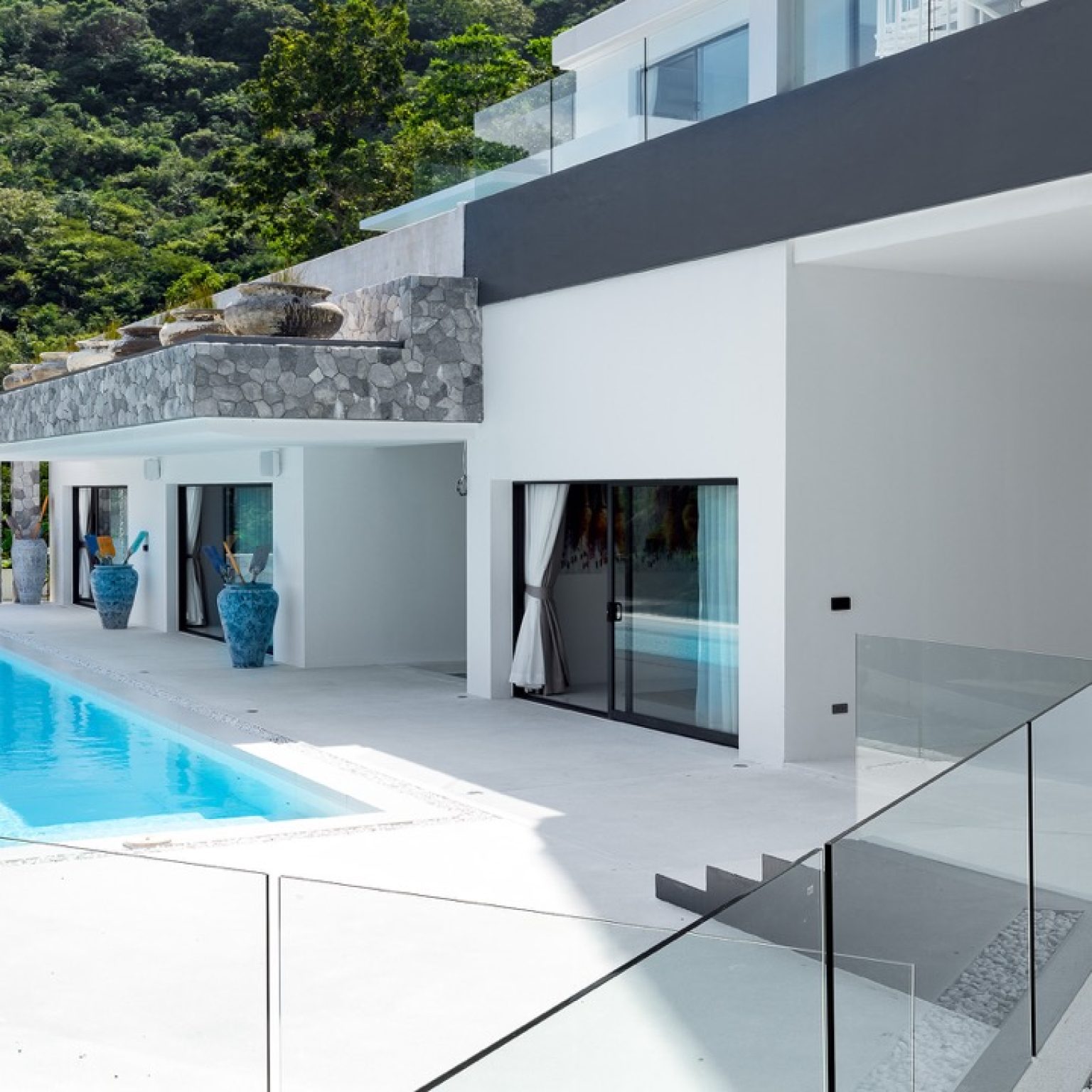 MUR(18) – Grande