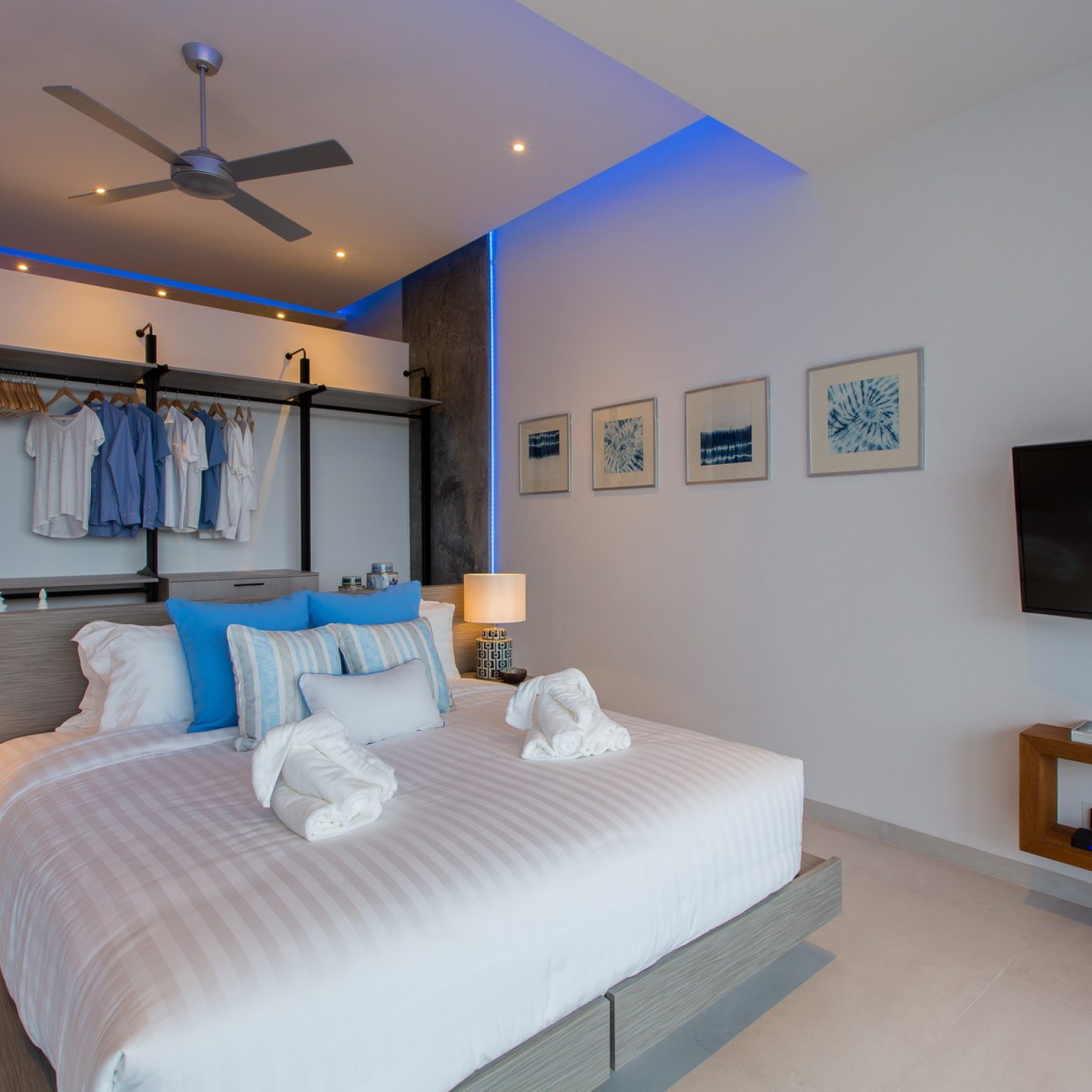 Momo room 4_001