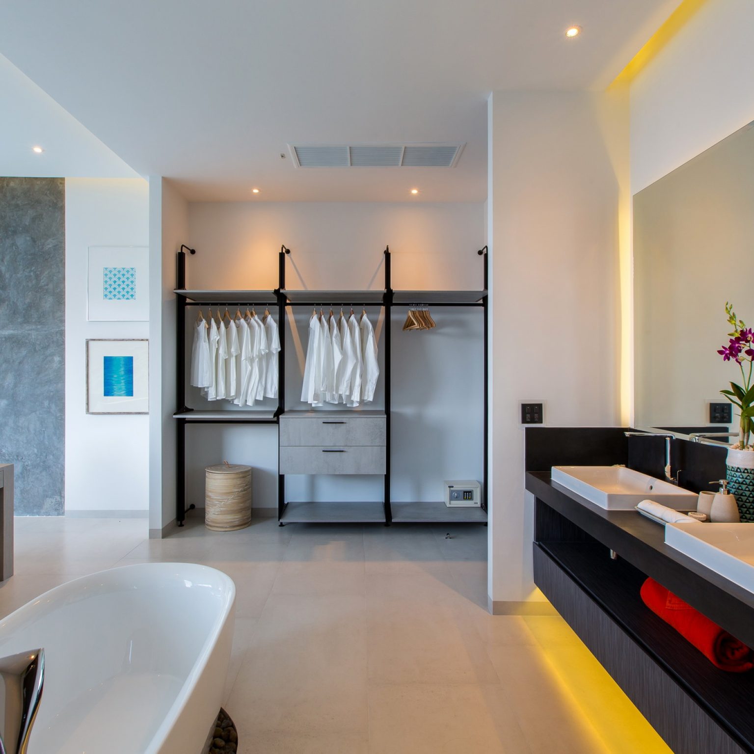 Omari room 1_008