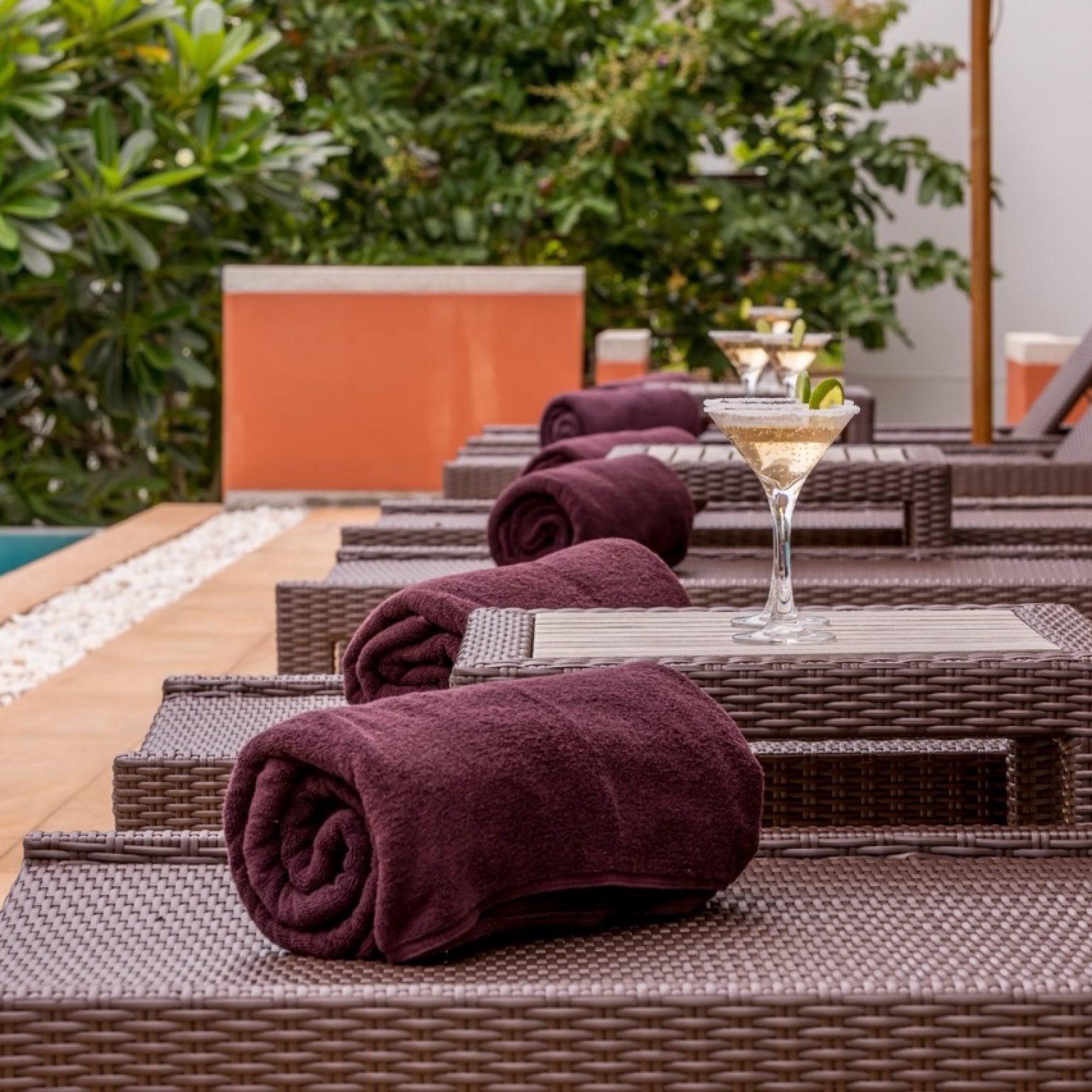 Six Hills – Pool (2) – Grande