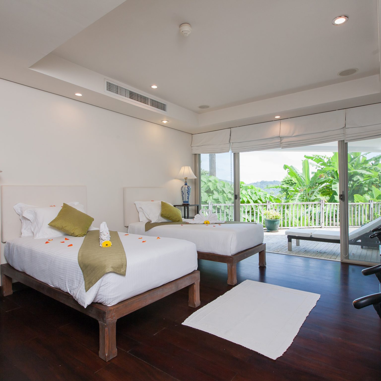 Villa Kata Malee – Guest bedroom detail