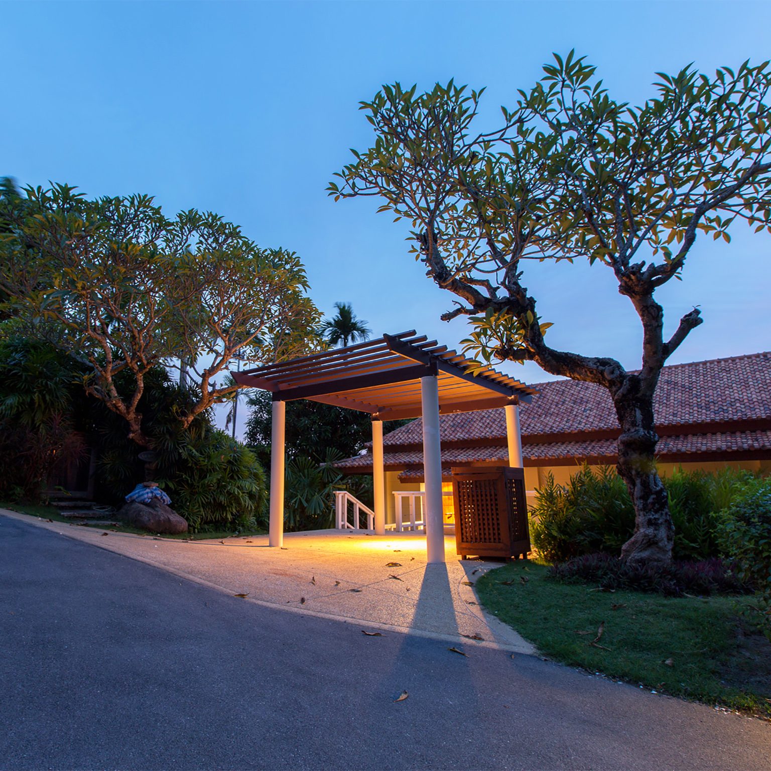 Villa Kata Moon – The entrance