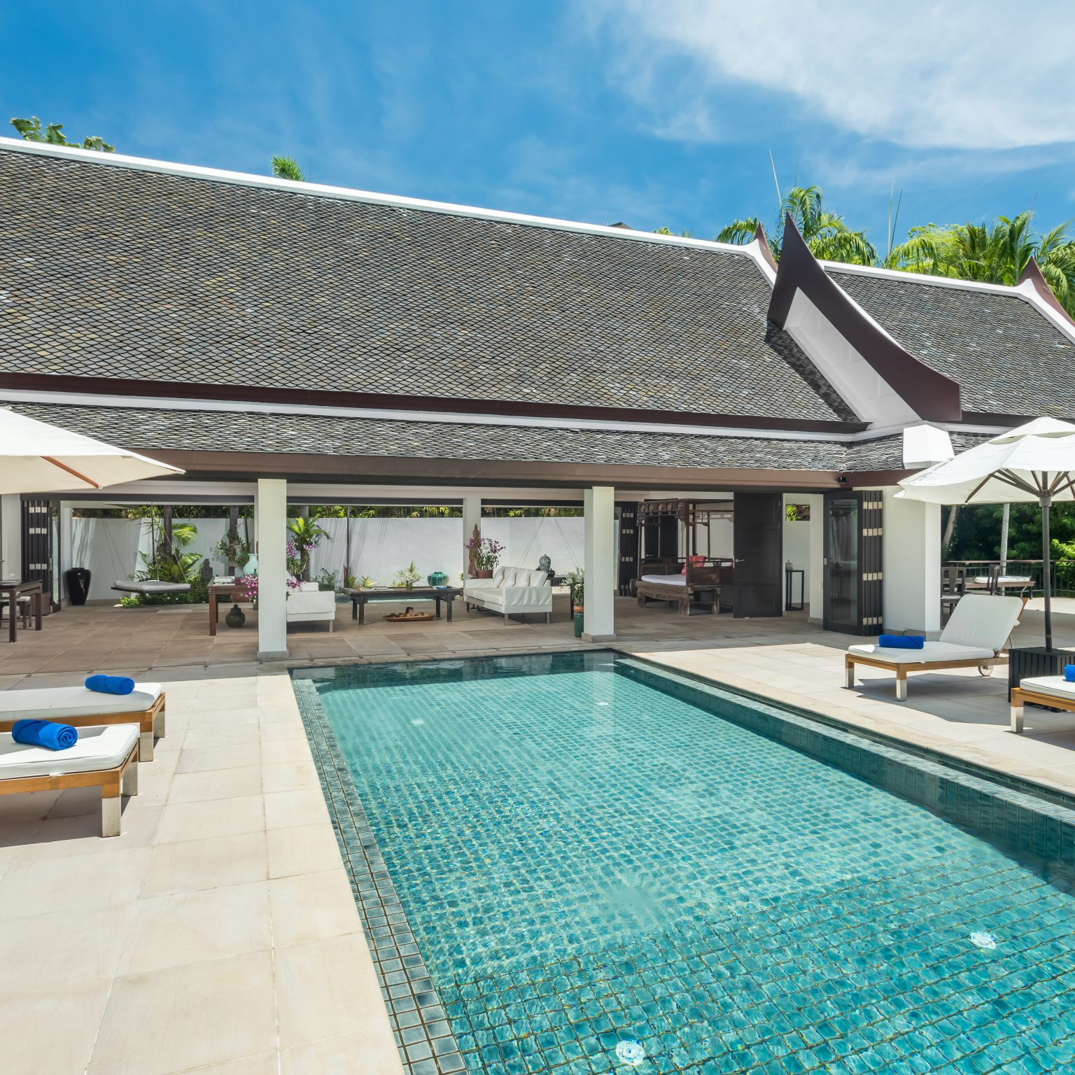 Villa Katamalee – Pool and villa