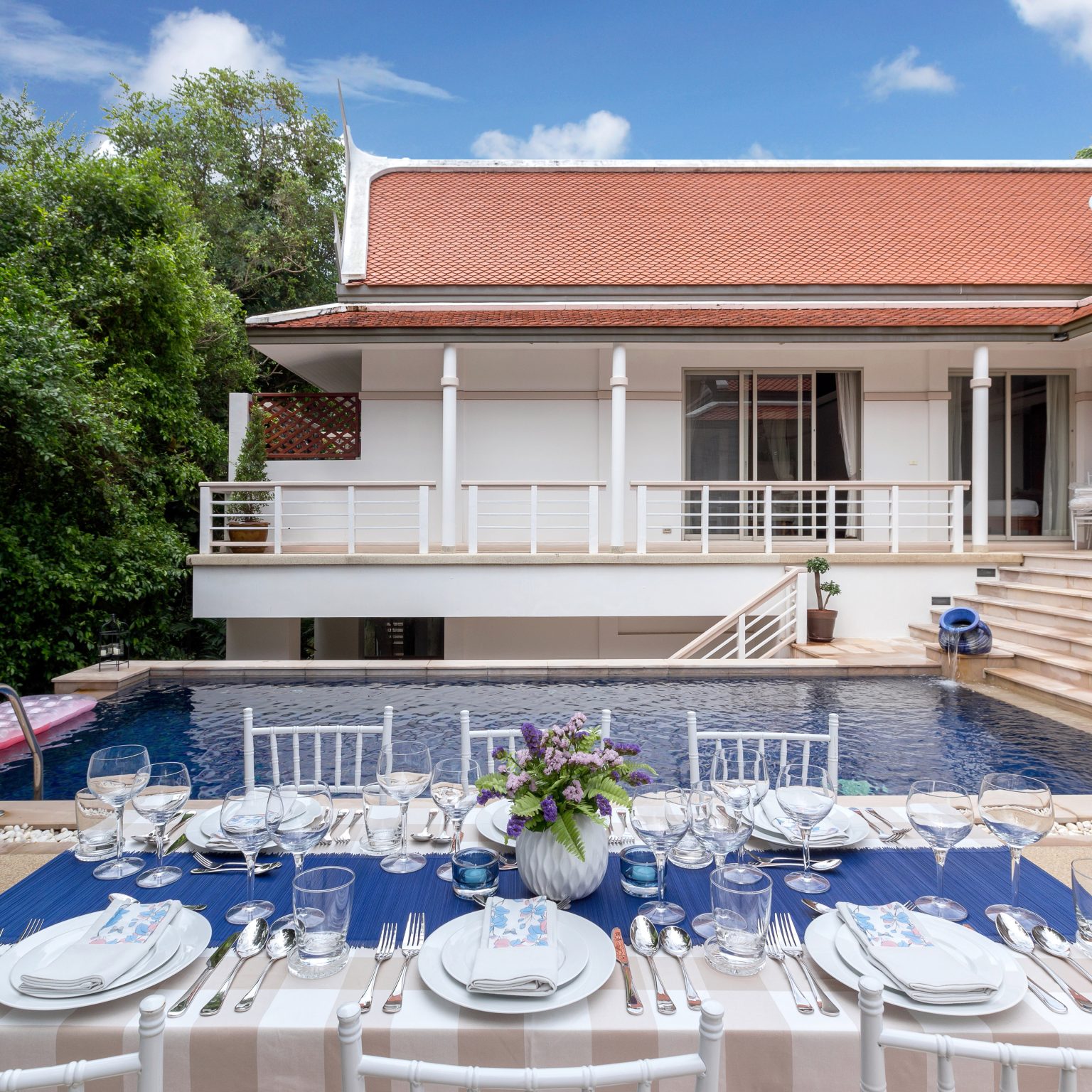 Villa Makata 1 – Dine by the pool