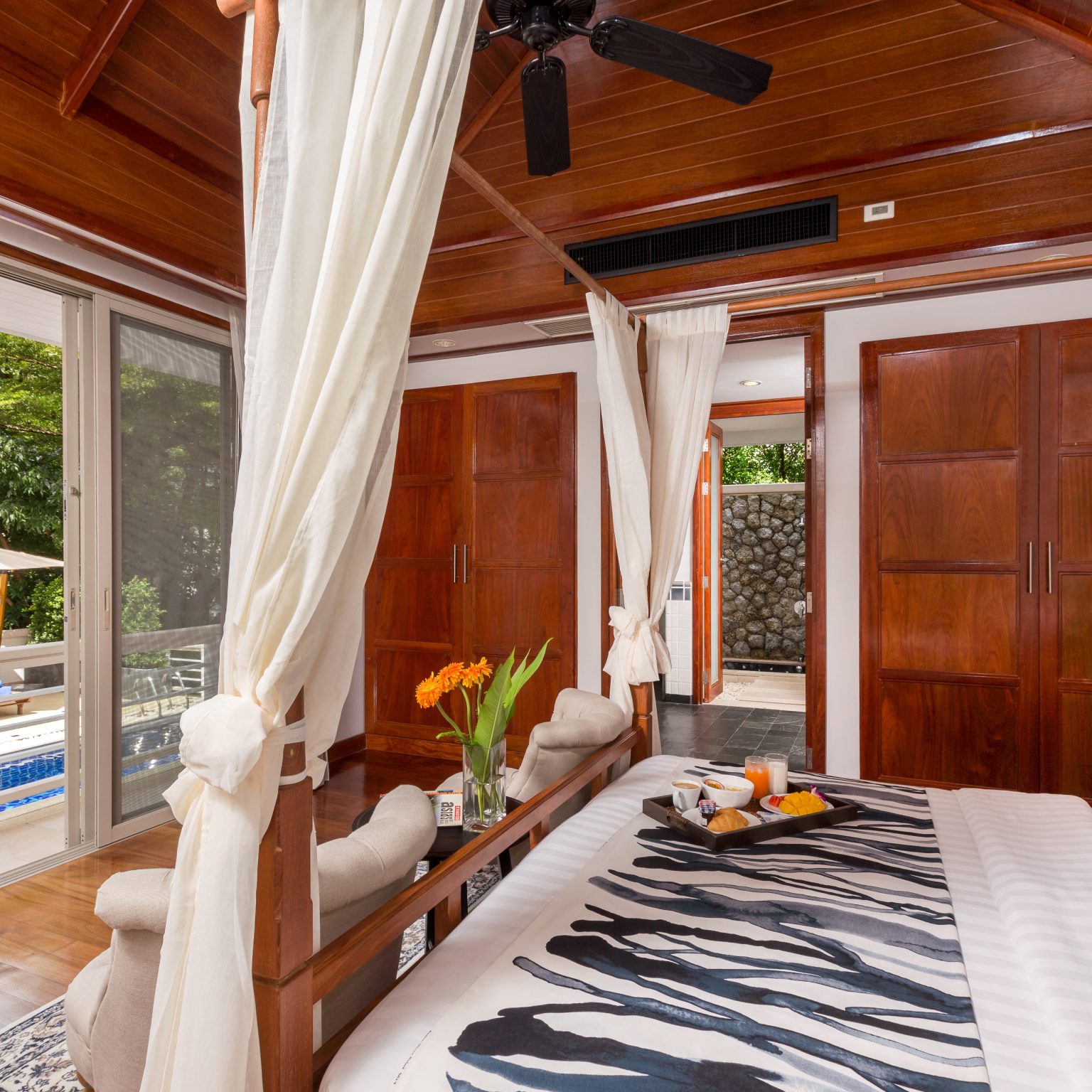 Villa Makata 1 – Master bedroom preview