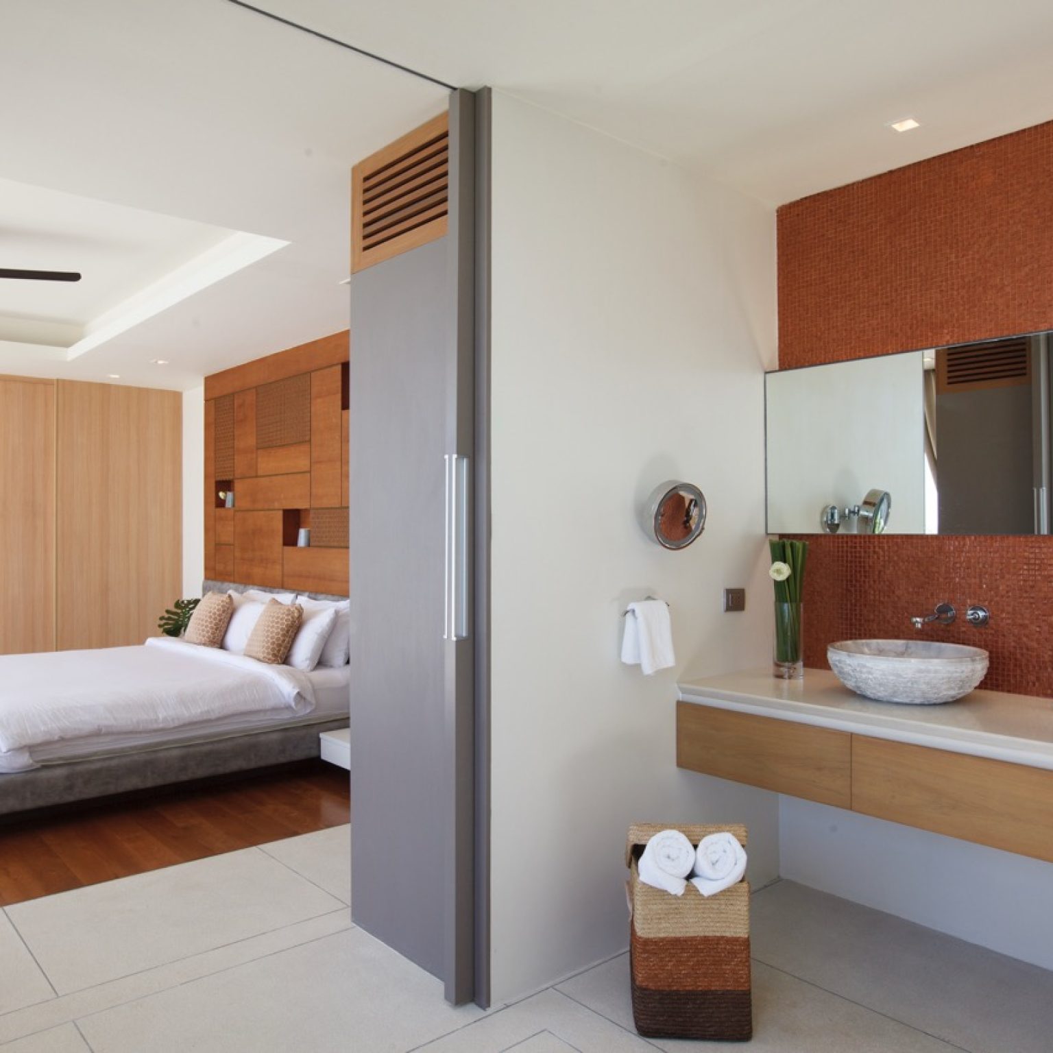 Villa Splash -Bathroom 1-001 – Grande