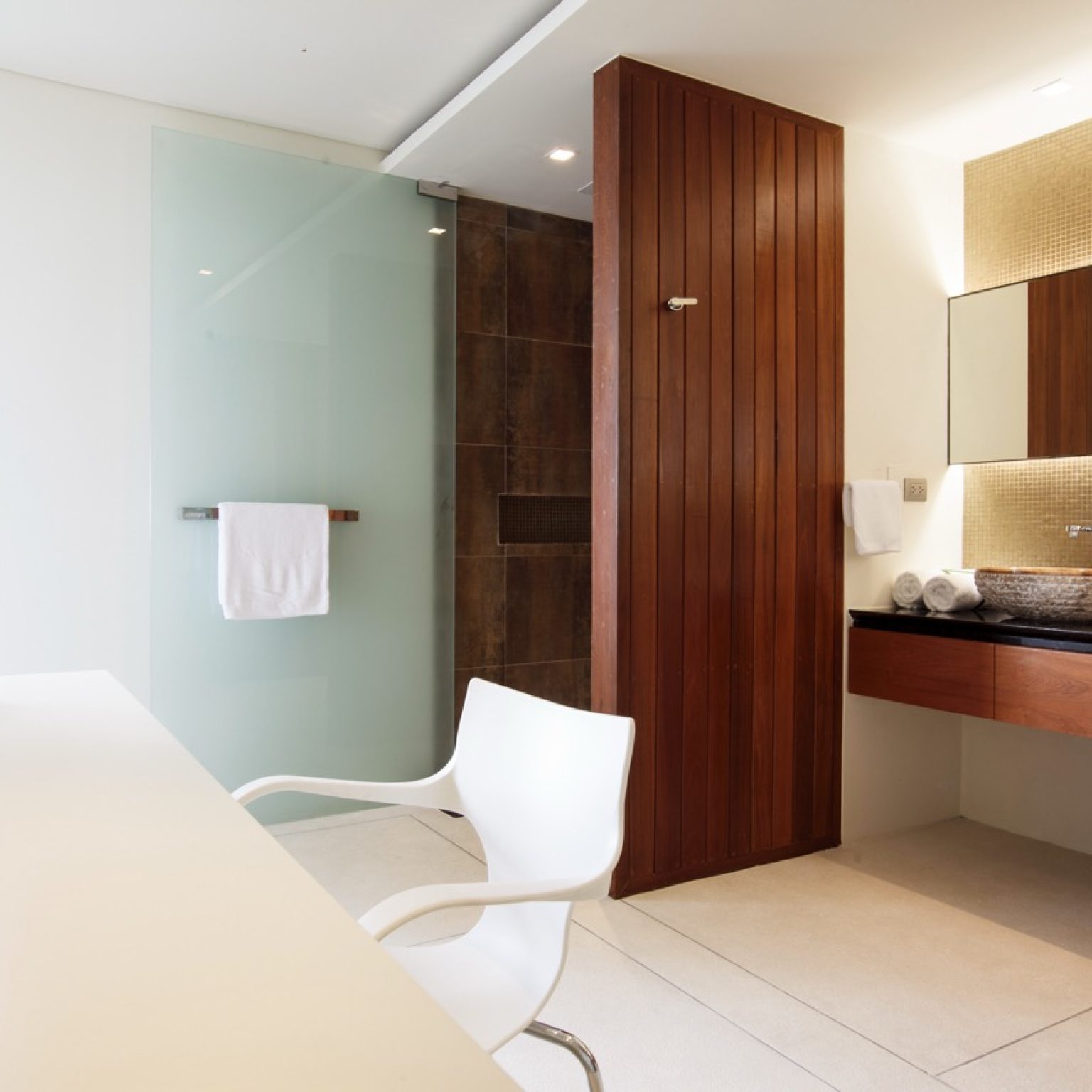 Villa Splash -Bathroom 3-002 – Grande