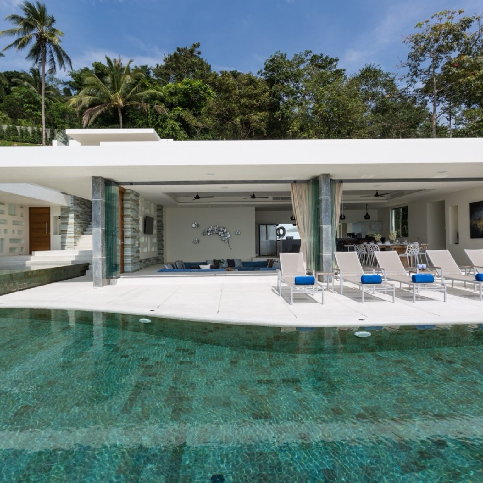 swimmimg pool-001 – Grande