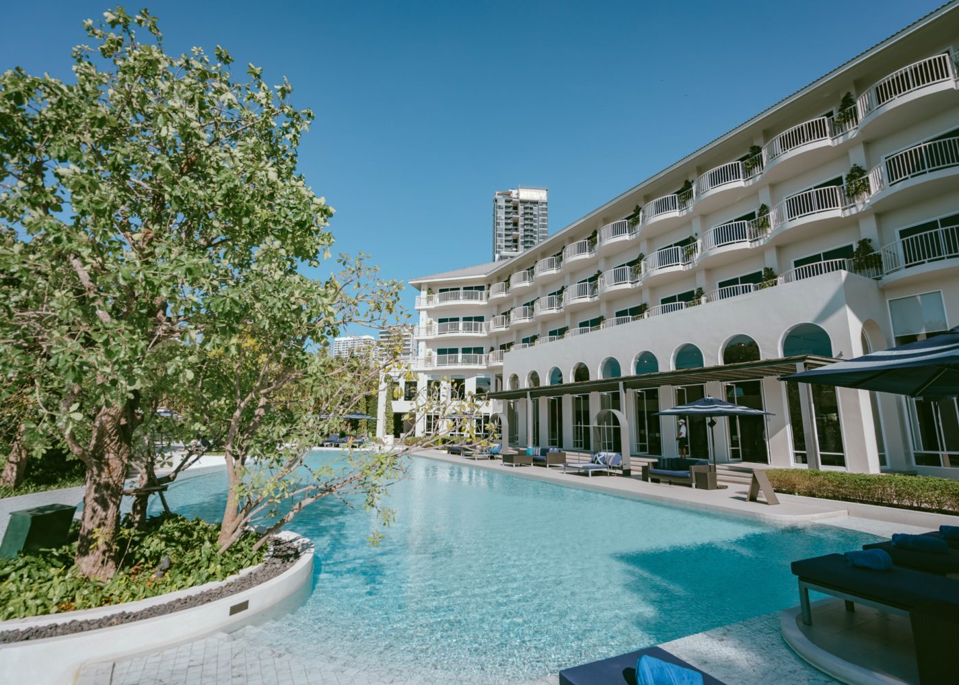 Cross Pattaya Pratamnak