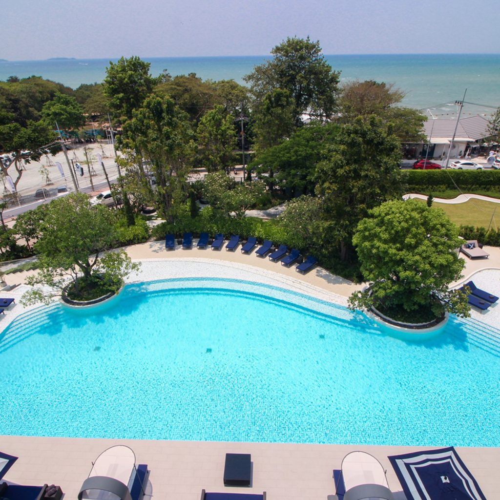 Cross Pattaya Pratamnak