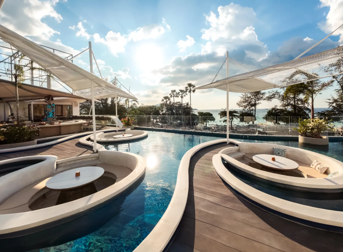 Day Pass at FLYO Beach Club — Rooftop Pool, Cocktails & Sunsets