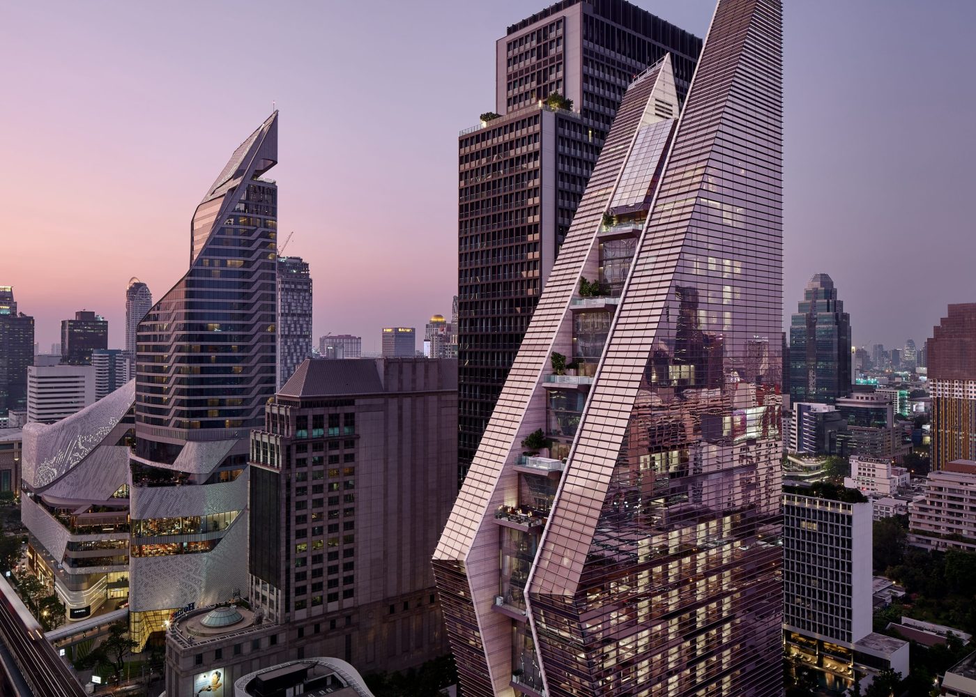 Rosewood Bangkok | 5-Star Luxury Hotel