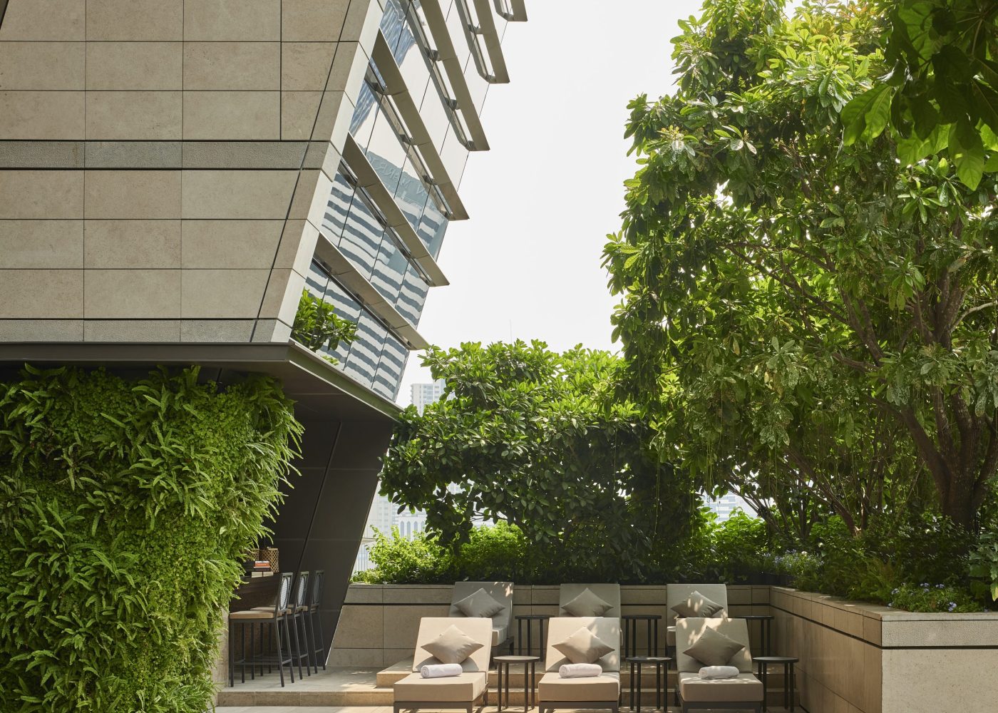 Rosewood Bangkok | 5-Star Luxury Hotel