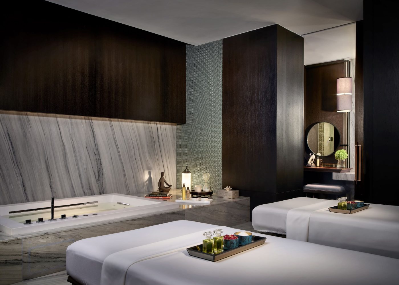 Rosewood Bangkok | 5-Star Luxury Hotel