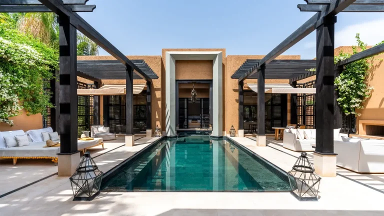 Mandarin Pool Villa
