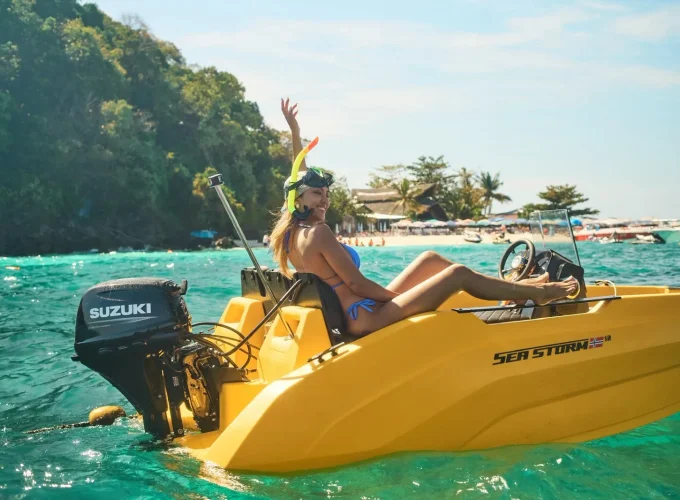 Self-Drive Speedboat – Captain Your Own Mini Boat to the Khai Islands