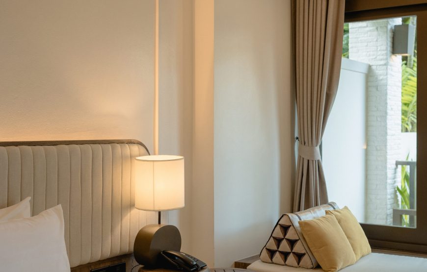 Deluxe Grand Room