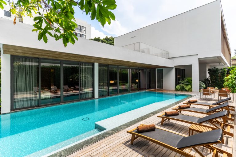 Villa Deva Resort