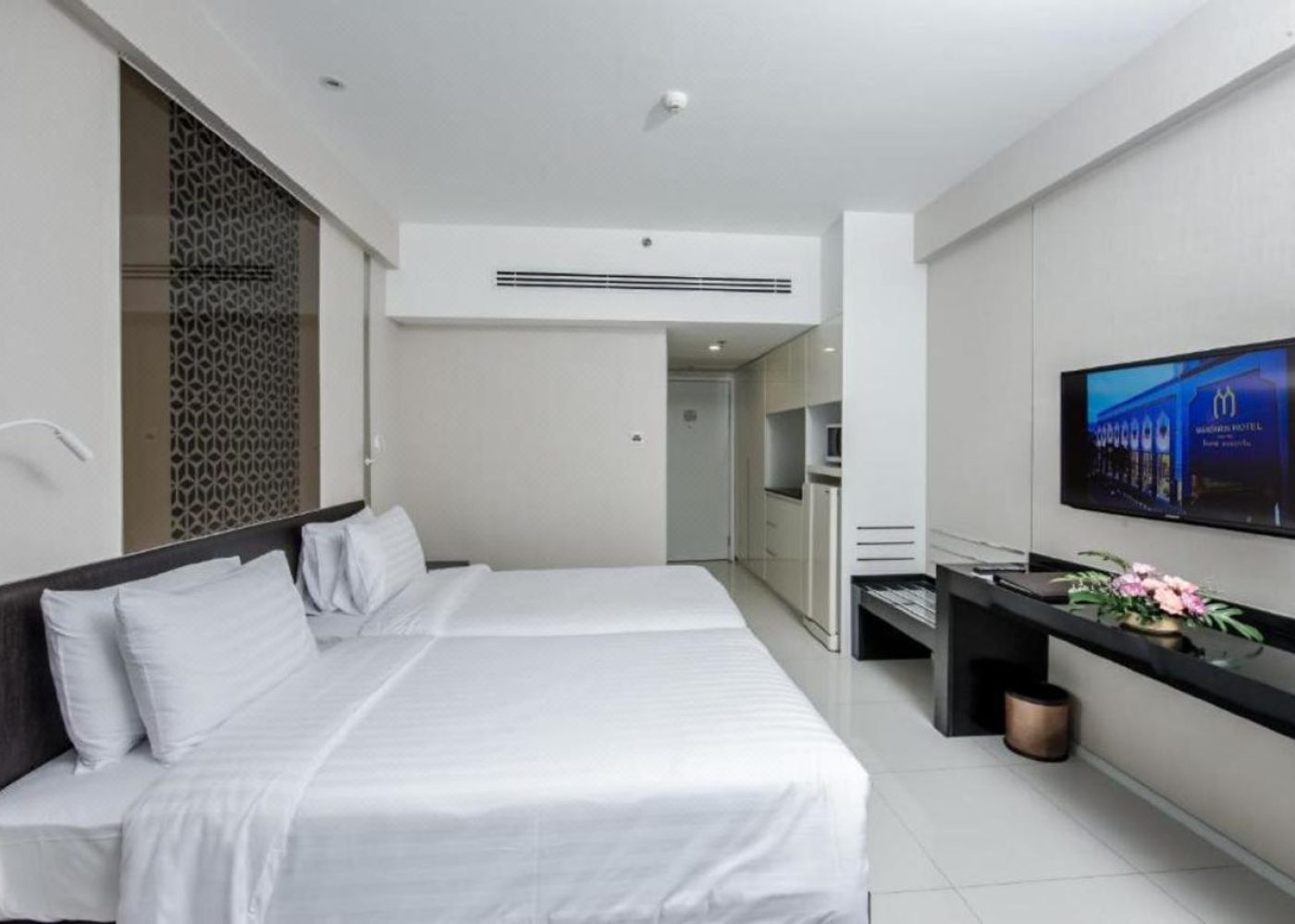 Mandarin Hotel Managed by Centre Point
